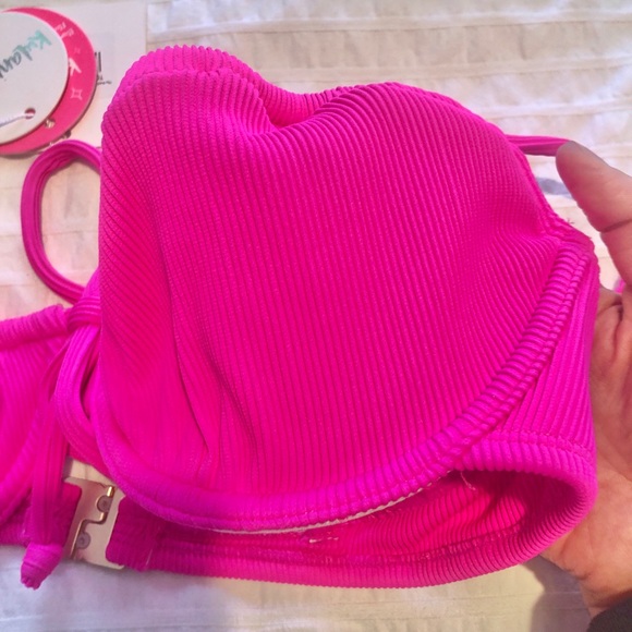 NWT Kulani Kini Flamingo hot Pink Ribbed Bikini size Large - Picture 9 of 13